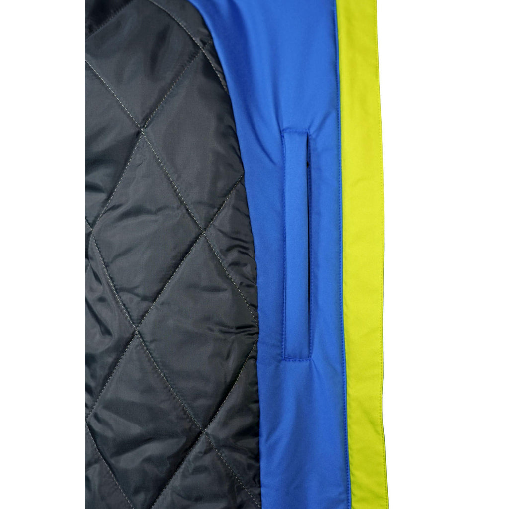 Detailansicht der Jacke JOE – sportlicher Outdoor-Look mit verstellbarem Saum & Fleecekapuze