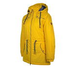 Seitenansicht vom Damen-Winterparka VERENA – mit tailliertem Schnitt & farblichen Details