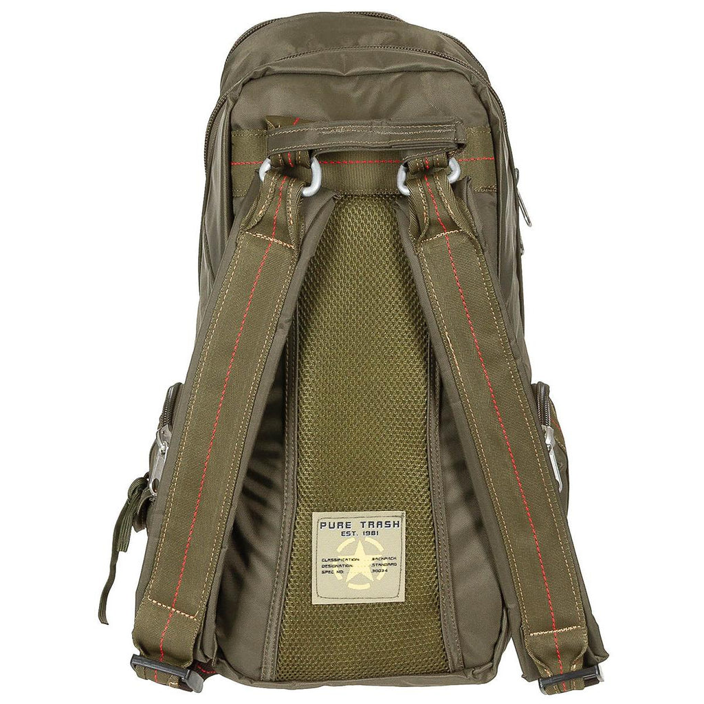 PURE®TRASH  Rucksack "PT" klein oliv m. Karabinerhaken 20 Liter Daypack