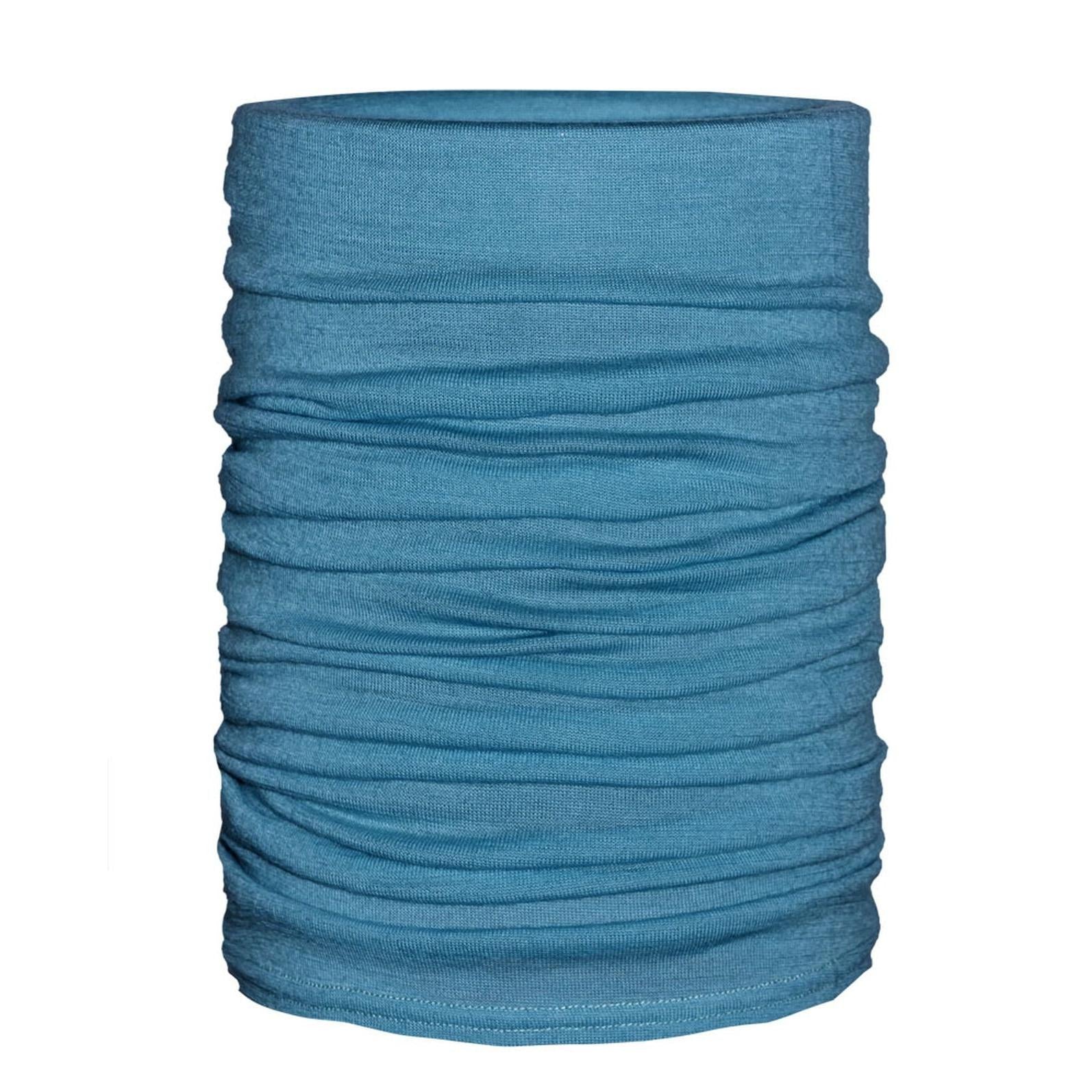 Multituch Merino – getragen als Halswärmer in Outdoor-Umgebung