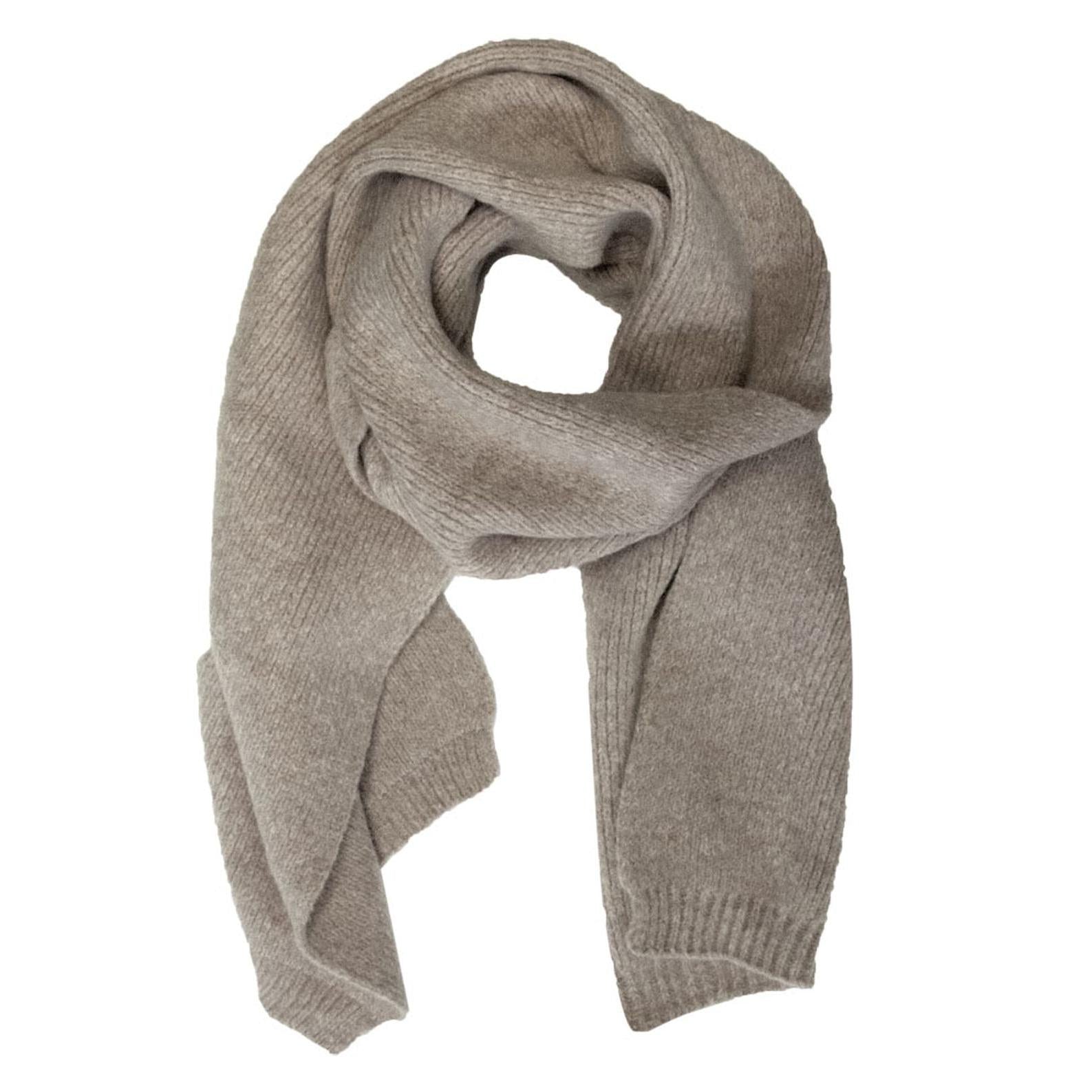 Damen Schal Fleecy – Vorderansicht locker getragen