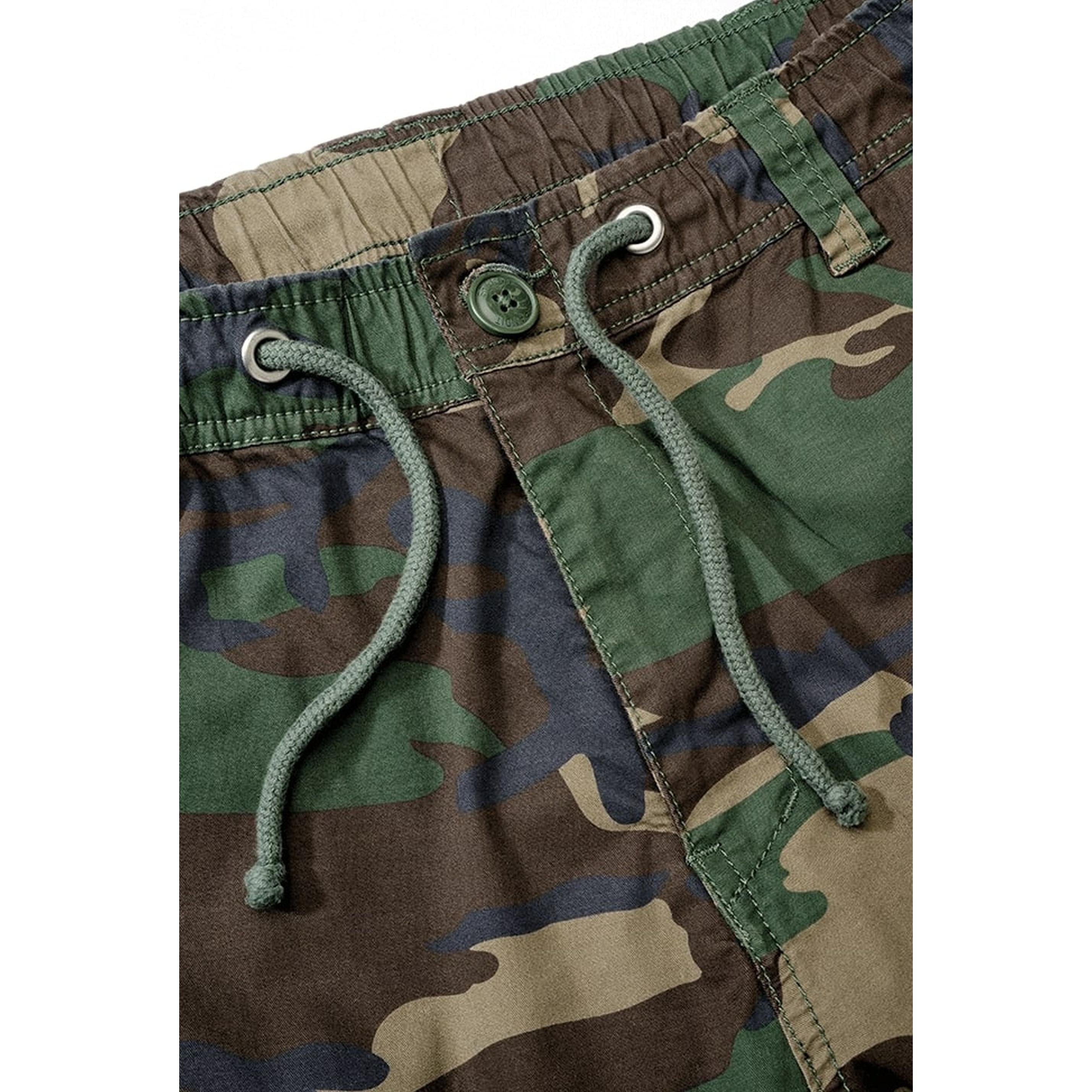 Detailansicht Bund mit Kordelzug der Woodland-Hose