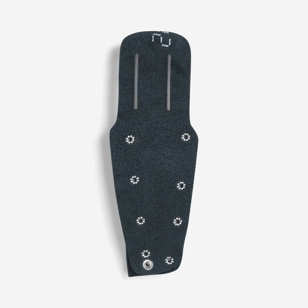 Rückansicht FHB Messertasche MALTE aus kräftigem Rindsleder
