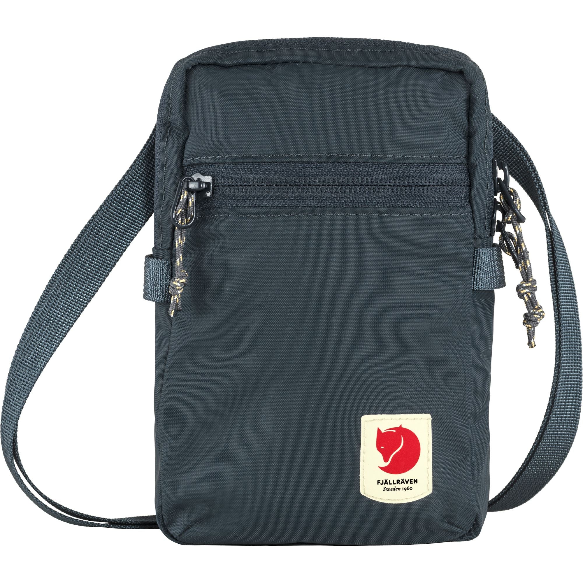 Vorderansicht der Fjällräven High Coast Pocket in navy