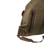 Rückseite des HUBERTUS Rucksacks mit gepolsterten Schulterträgern