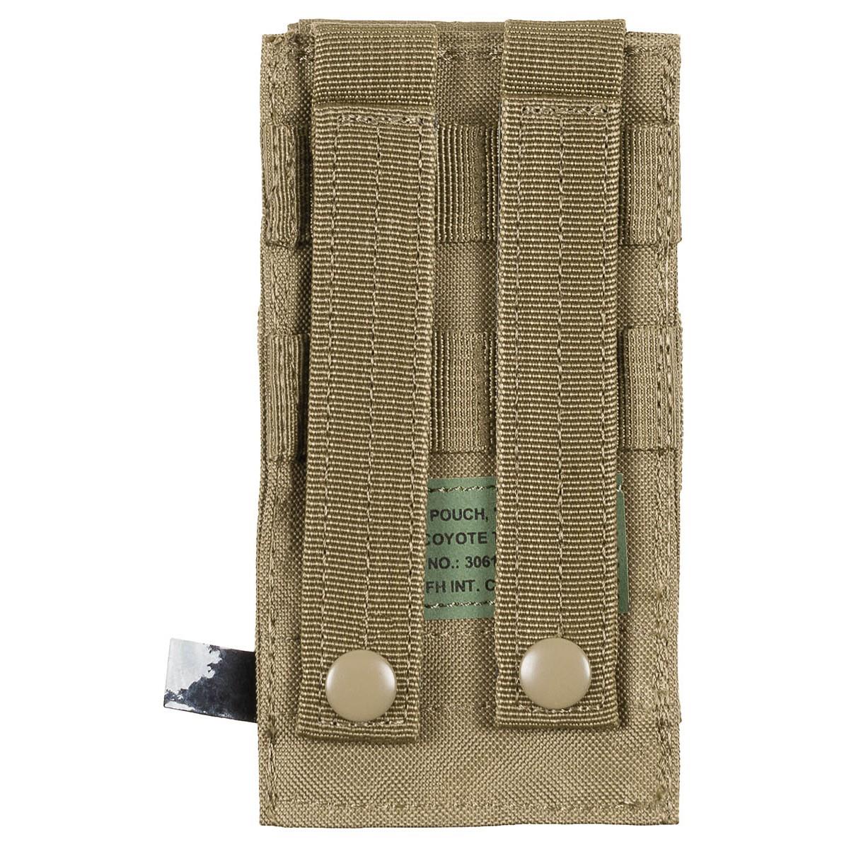 Rückseite mit MOLLE-Schlaufen und Druckknöpfen zur Befestigung
