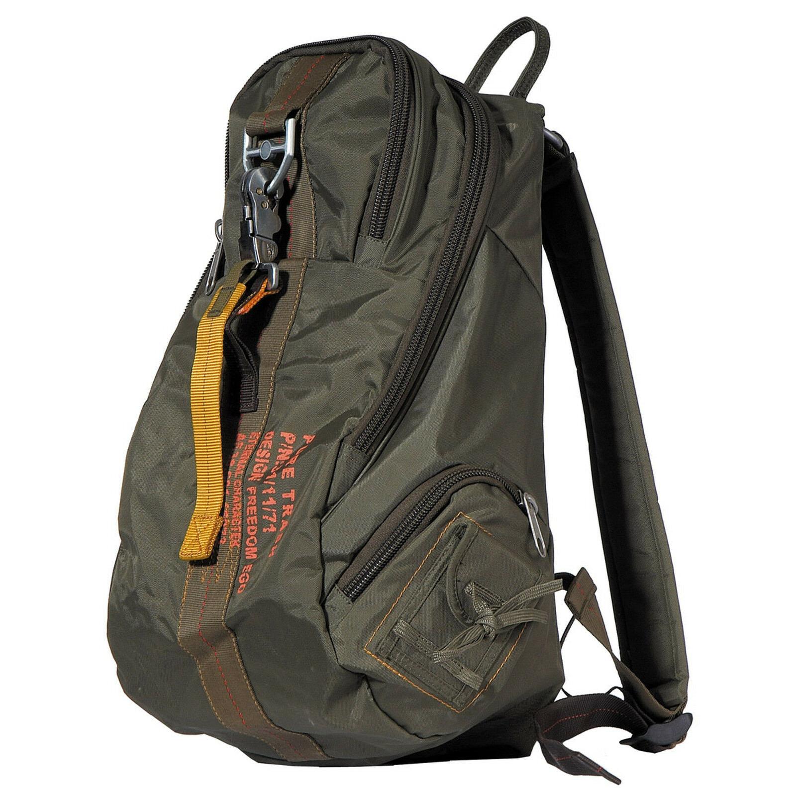 FOX Outdoor Rucksack PT oliv mit Karabinerhaken, frontal fotografiert