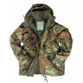 Vorderansicht der MIL-TEC 3in1-Jacke mit Kapuze in Flecktarn
