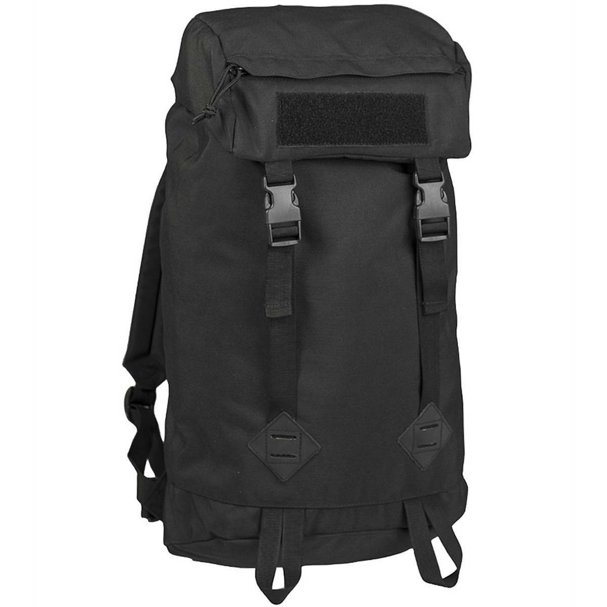 Vorderansicht des MIL-TEC Walker Rucksacks mit Überschlag