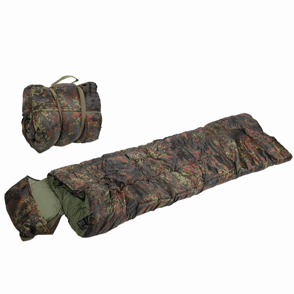Vorderansicht des MIL-TEC Schlafsacks PILOT in Flecktarn