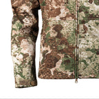 Detailansicht der SCU 14 Jacke mit verlängertem Rückenteil