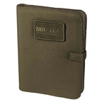 Vorderansicht des MIL-TEC Tactical Notebooks medium in oliv