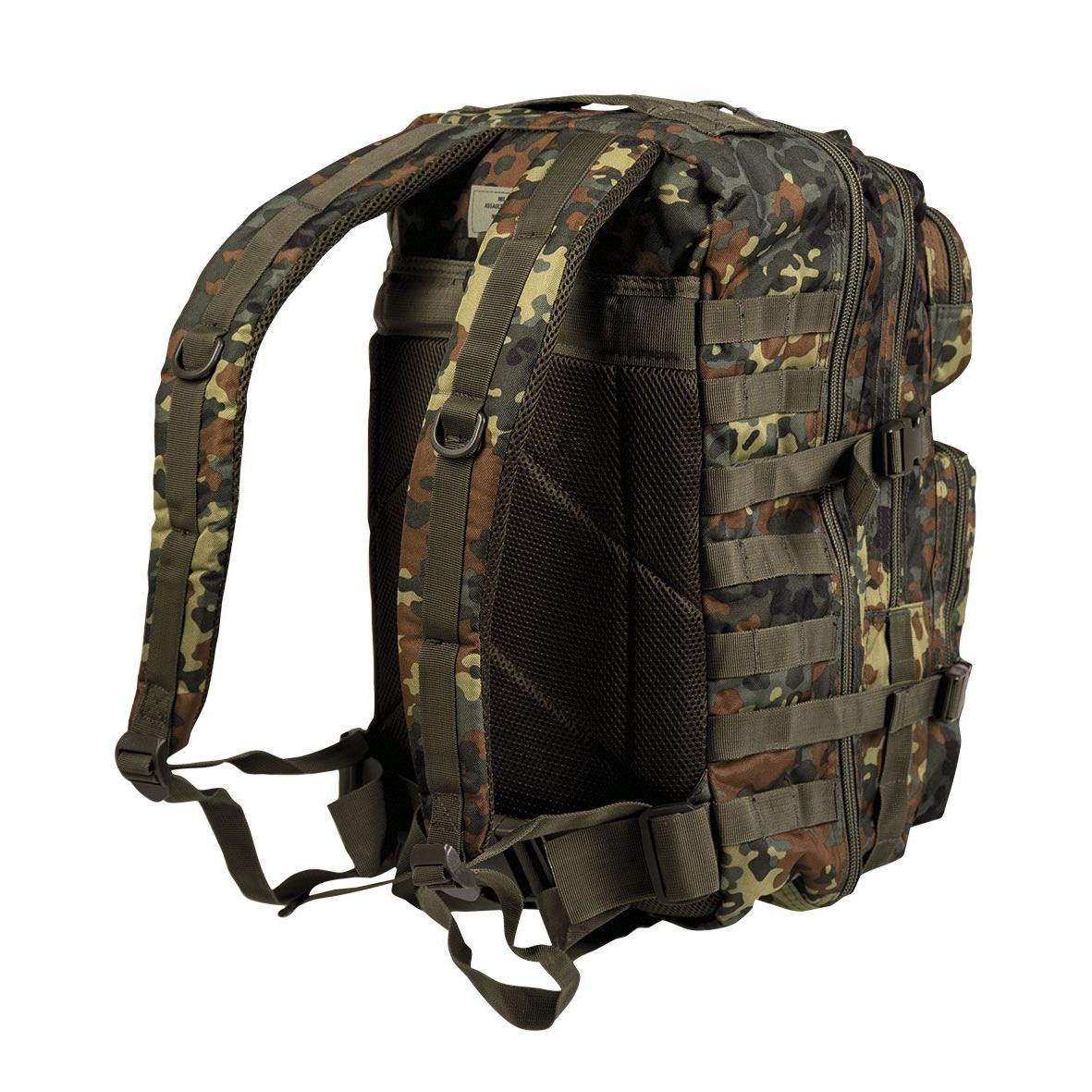 Rückansicht des MIL-TEC Rucksacks in Flecktarn mit gepolstertem Rückenteil und Schultergurten