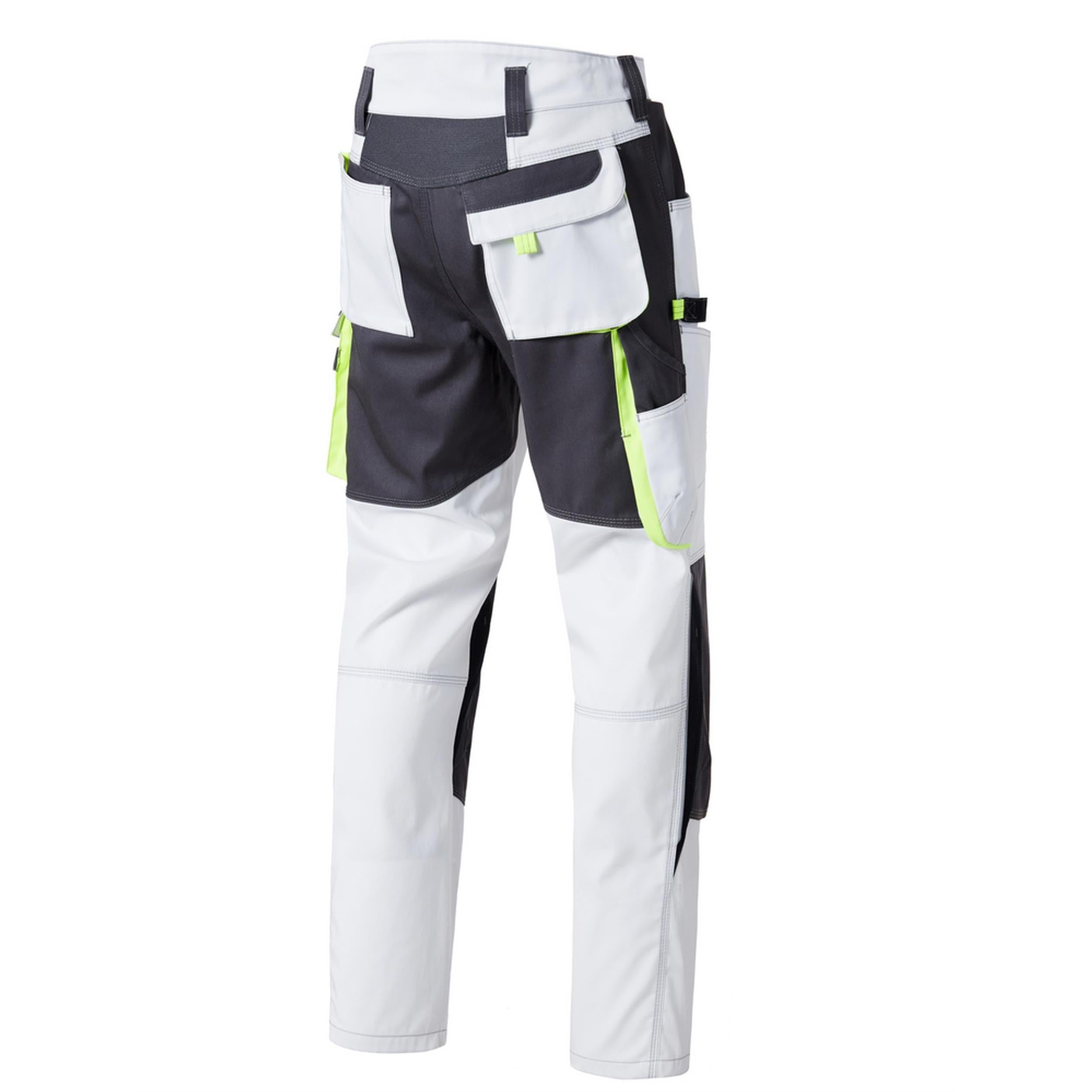 Rückansicht TOOLS Bundhose W0 30016 mit Gesäßtaschen und Reflexpaspeln
